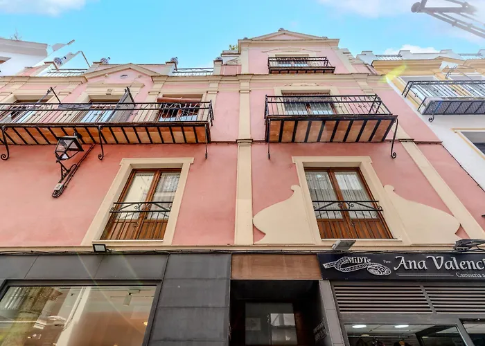 Francos Cathedral Terrace Apartment