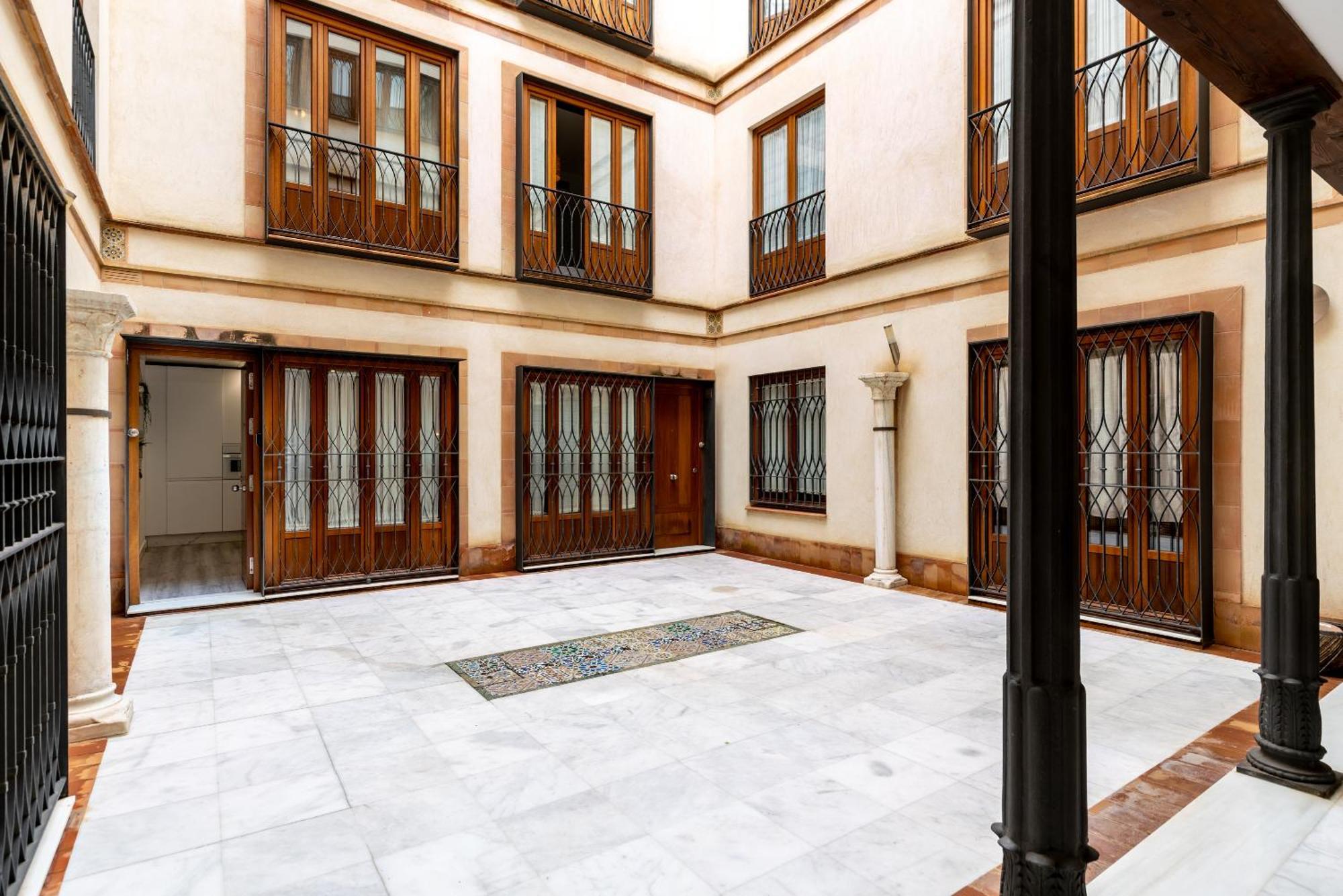 Francos Cathedral Terrace Appartement *